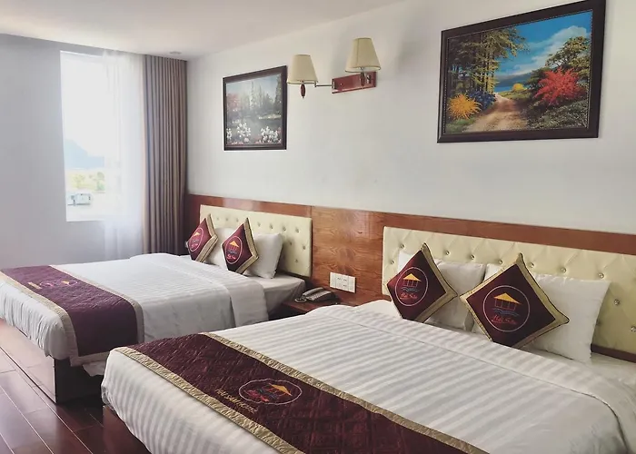 Hai Sam Khách sạn 3*