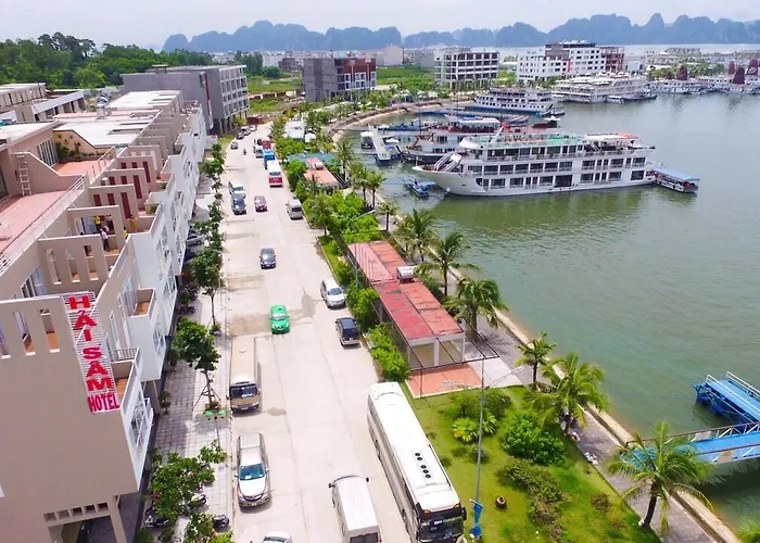 Hai Sam Hạ Long