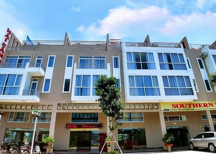 Hai Sam Khách sạn 3*