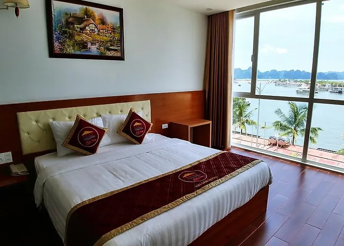 Hai Sam Khách sạn Hạ Long